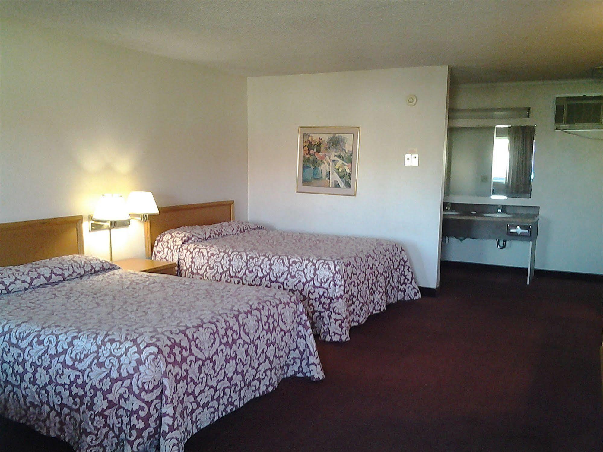 Yakima Valley Inn エクステリア 写真